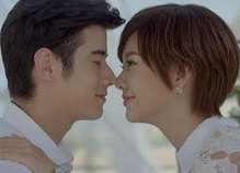 鲜花宝座,绽放荣耀的象征